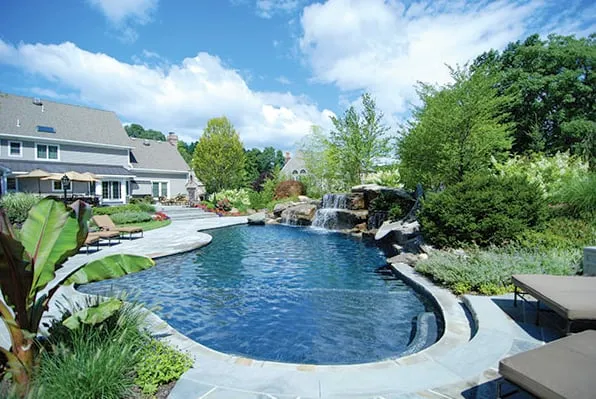 Trusted garden landscaping experts serving Santa Clarita, CA - West Coast Pool Construction