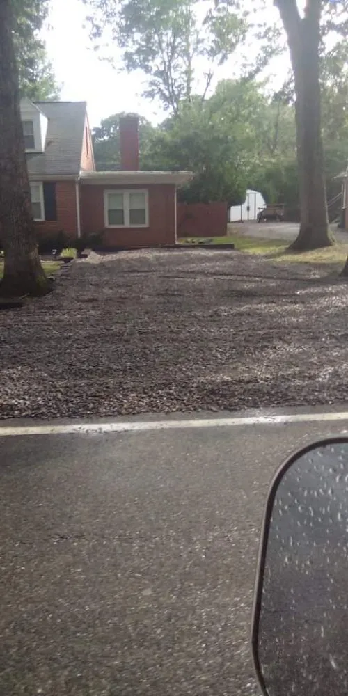 Professional garden landscaping experts serving Richmond, VA - West End Lawn And Garden