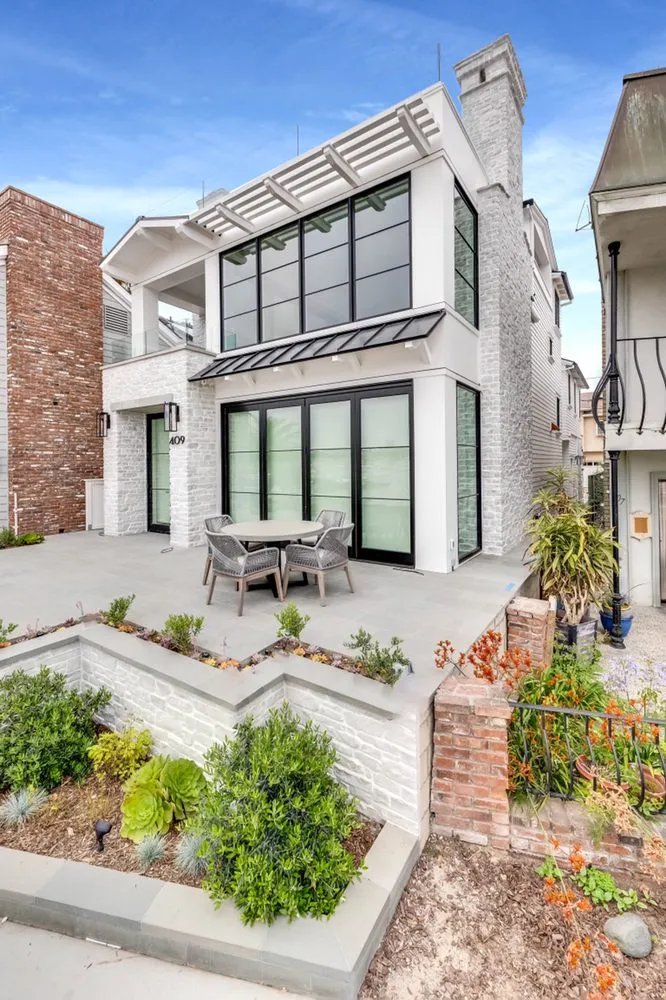 Affordable landscape design experts serving Irvine, CA - West Hills Masonry