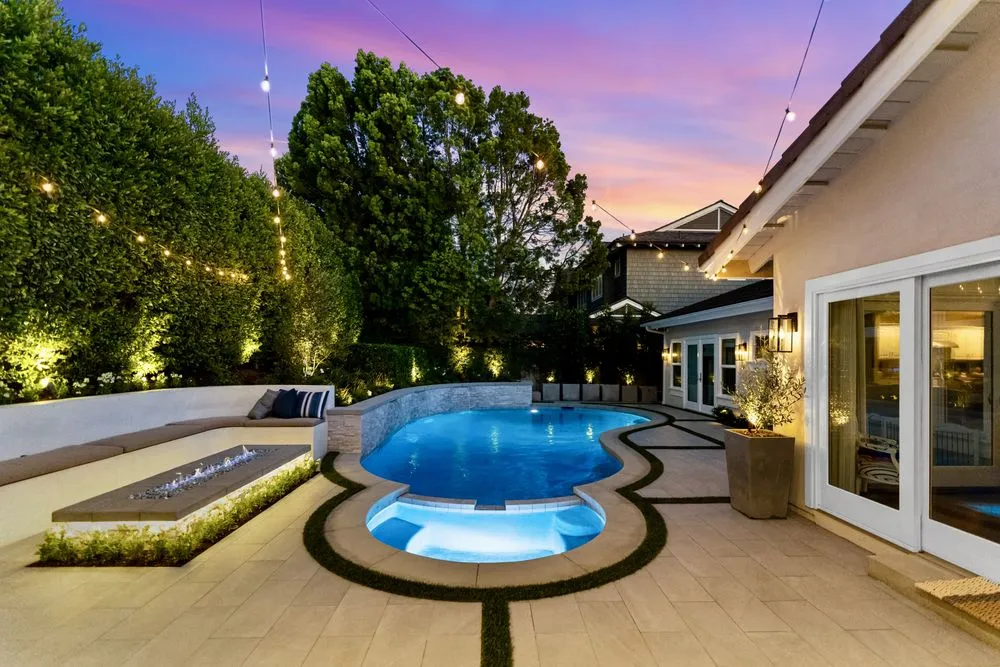 Custom outdoor landscaping experts serving Irvine, CA - West Hills Masonry