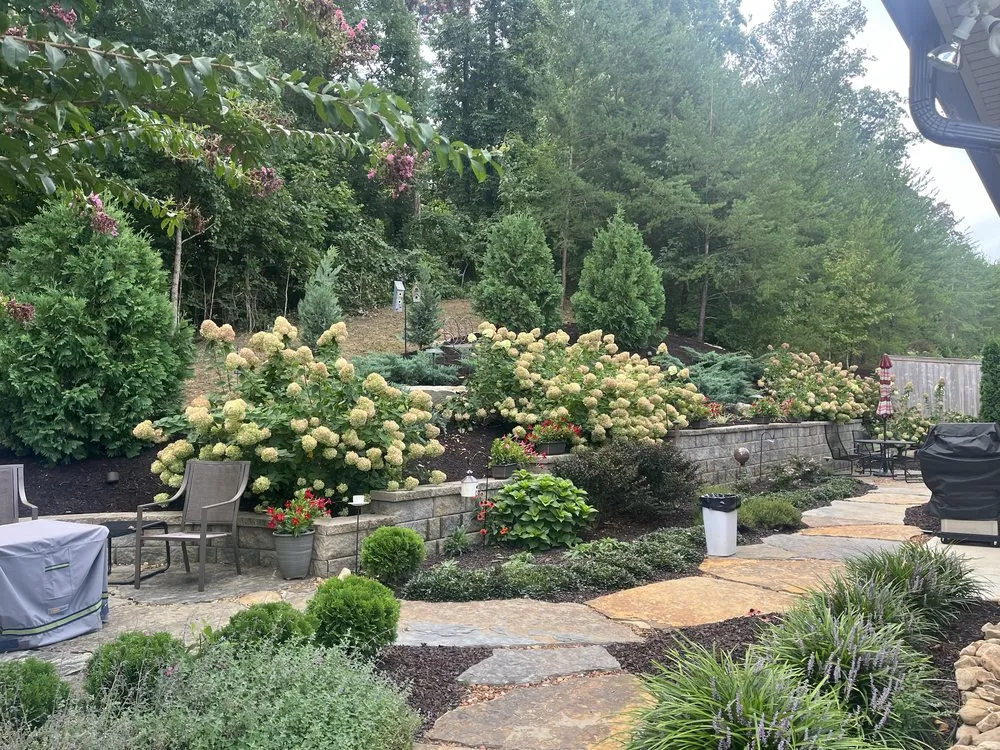 Custom yard maintenance for beautiful yards across Lenoir City, TN - West Knox Lawn And Landscape