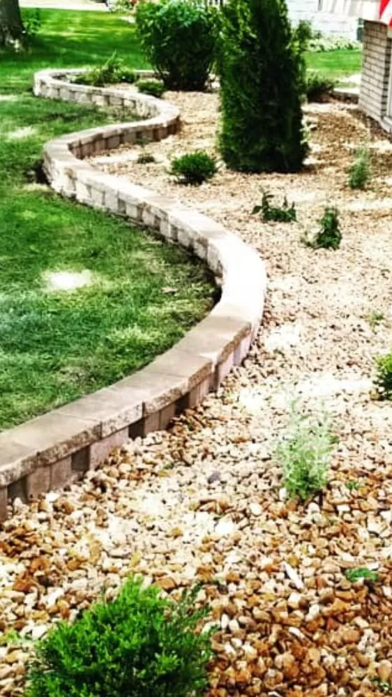 Local residential landscaping experts serving Schererville, IN - West Lake Properties