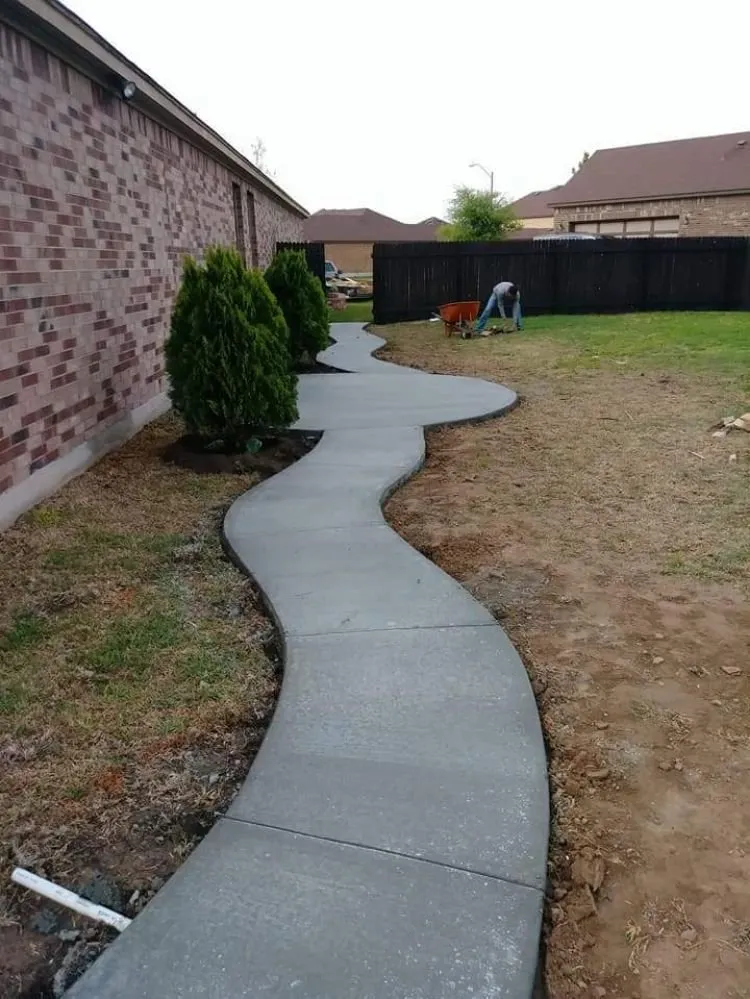 Trusted outdoor landscaping for beautiful yards in Austin, TX by West Landscaping And Construction Services