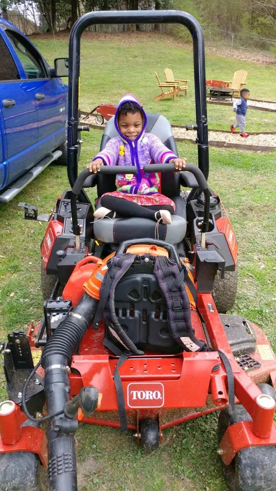 Top-rated garden landscaping in Stone Mountain, GA - West Lawn Care