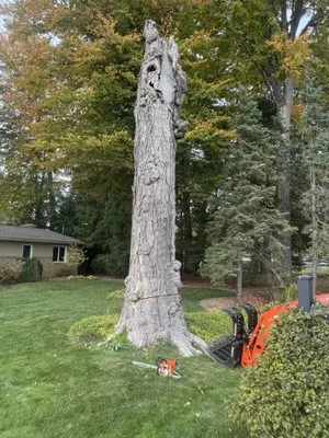 West Michigan Ground Works Logo