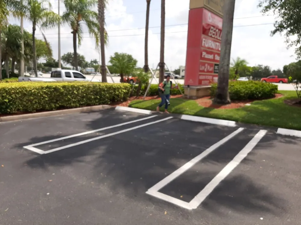 Trusted landscape installation with custom design in West Palm Beach, FL by West Palm Beach Lawn Mowing