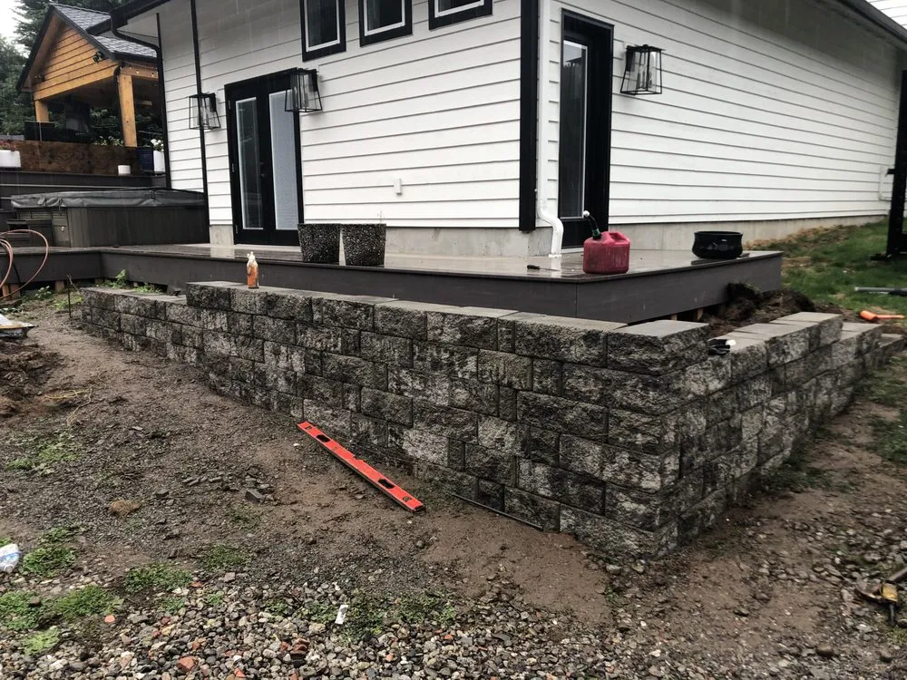 Reliable yard cleanup service experts serving Everett, WA - West Papua Landscaping