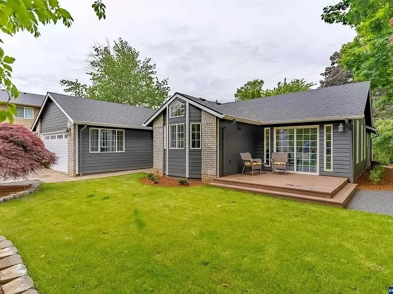 Professional lawn care service experts serving Mount Angel, OR - West Side Maintenance