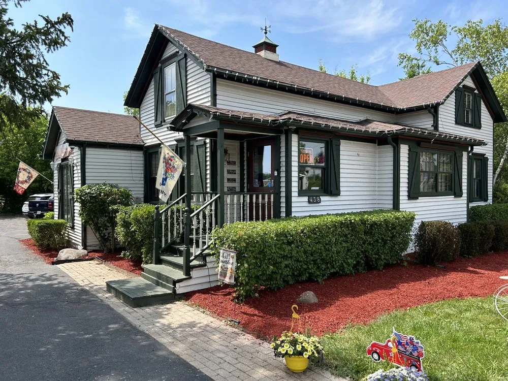 Expert yard maintenance in Bloomingdale, IL - West Suburban Maintenance Services