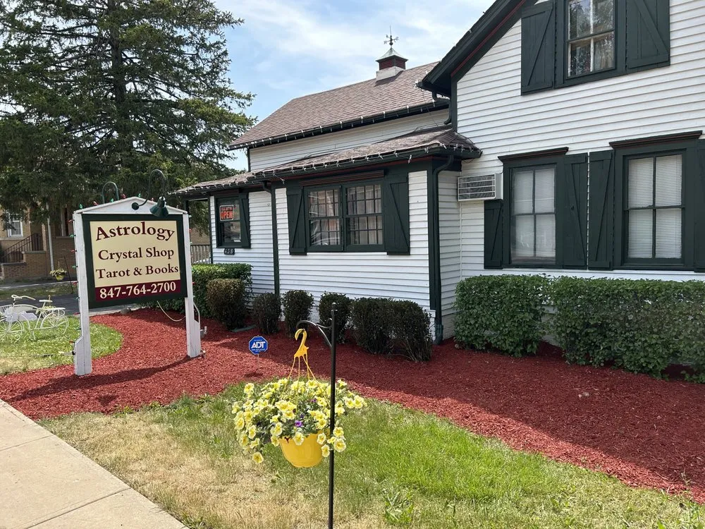 Affordable lawn mowing service in Bloomingdale, IL - West Suburban Maintenance Services