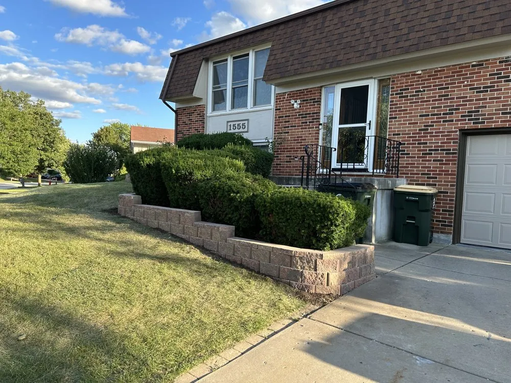 Expert landscape design in Bloomingdale, IL by West Suburban Maintenance Services