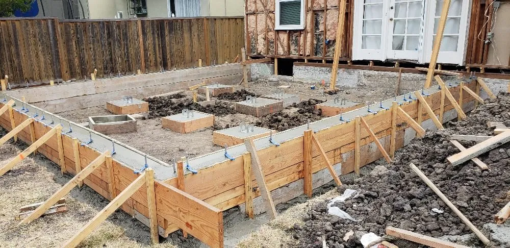 Top-rated yard maintenance with custom design in Antioch, CA by Westcoast Hardscape