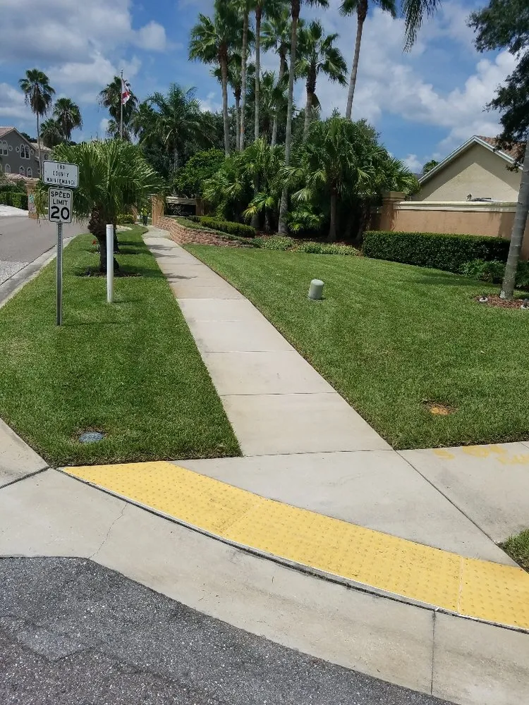 Expert outdoor landscaping in Pinellas Park, FL by Westcoast Landscape & Lawns