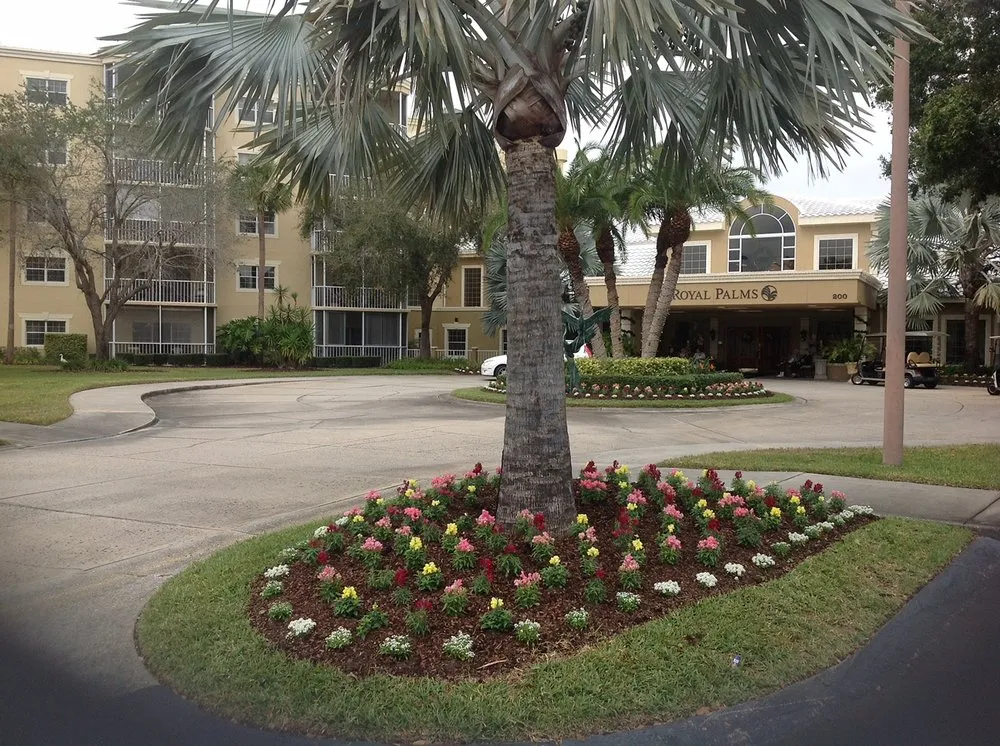 Custom garden landscaping for homes across Pinellas Park, FL - Westcoast Landscape & Lawns