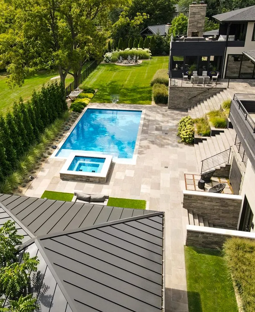 Top-rated garden landscaping for outdoor upgrades in Naperville, IL by Western Dupage Landscaping