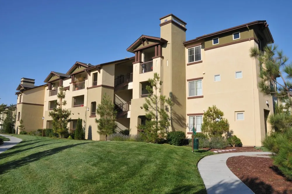 Top-rated lawn mowing service experts serving West Sacramento, CA - Western Landscape