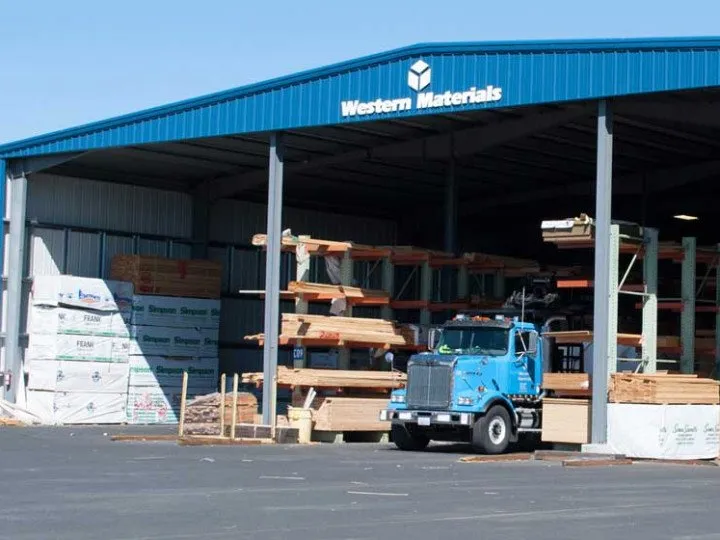 Professional outdoor landscaping in Yakima, WA by Western Materials