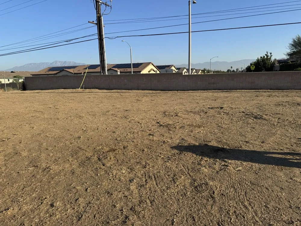 Reliable yard maintenance experts serving Hemet, CA - Western Weed Abatement