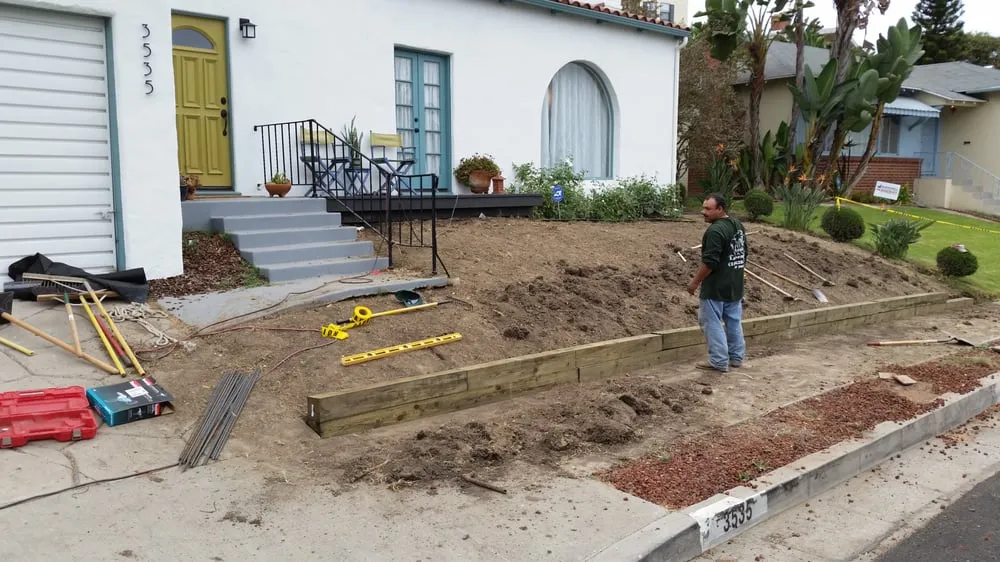 Affordable yard maintenance for beautiful yards across Los Angeles, CA - Westside Landscaping