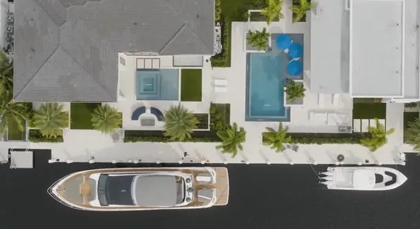 Expert residential landscaping experts serving Boca Raton, FL - Wet Outdoors