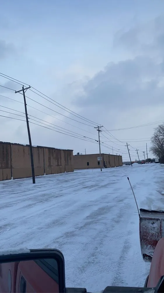 Top-rated lawn mowing service in Toledo, OH by Wetlands Lawn Care & Snow Removal