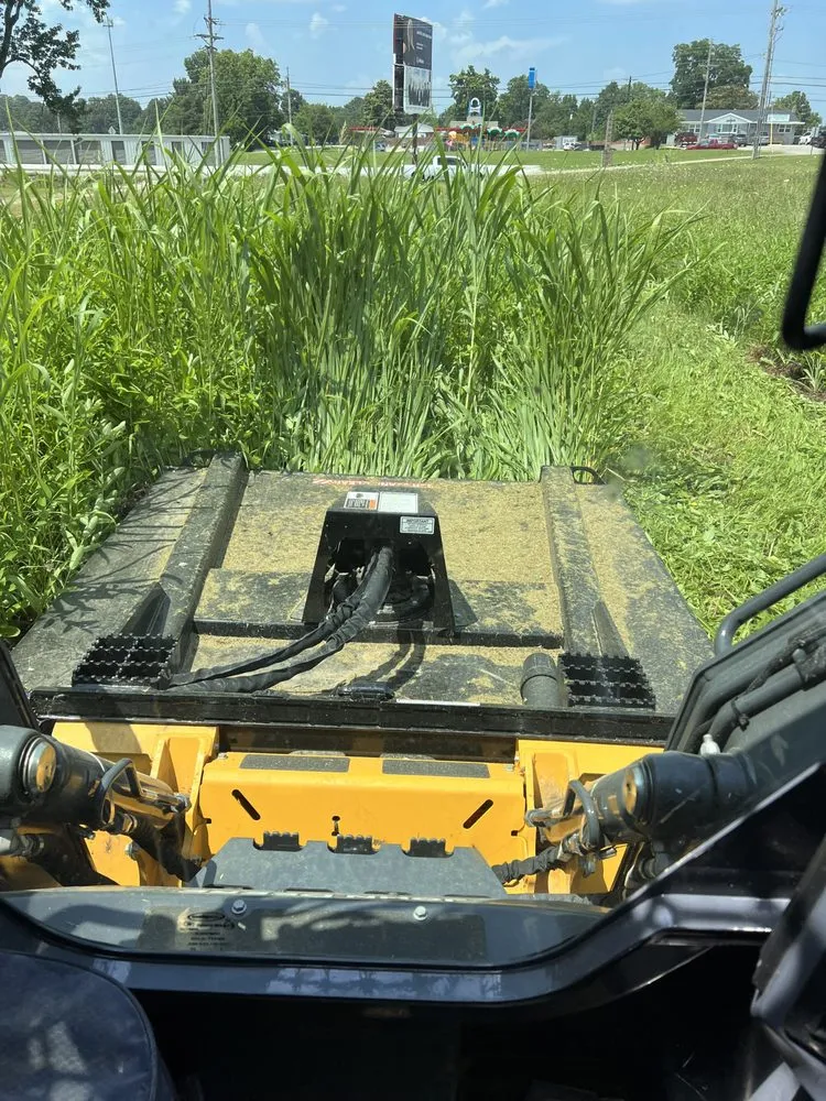 Expert lawn care service in Jonesboro, AR - Wewers LandworX