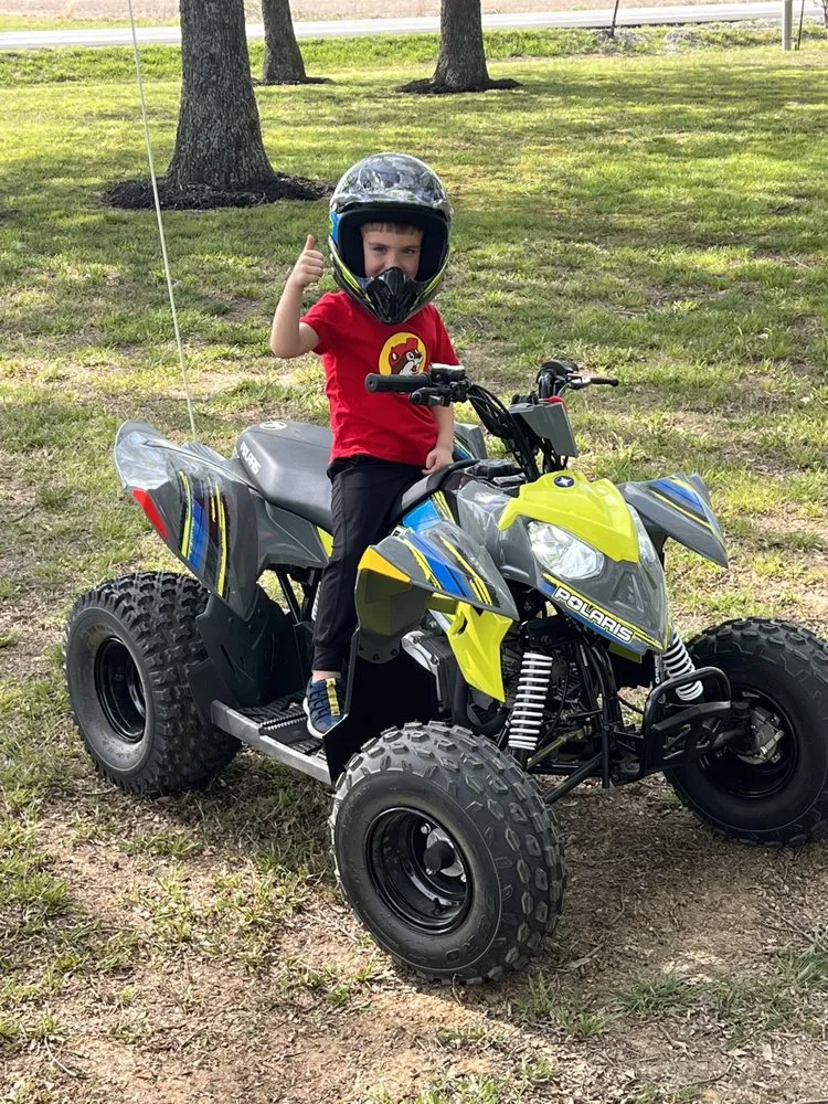 Expert yard maintenance with custom design in Jonesboro, AR by Wewers LandworX