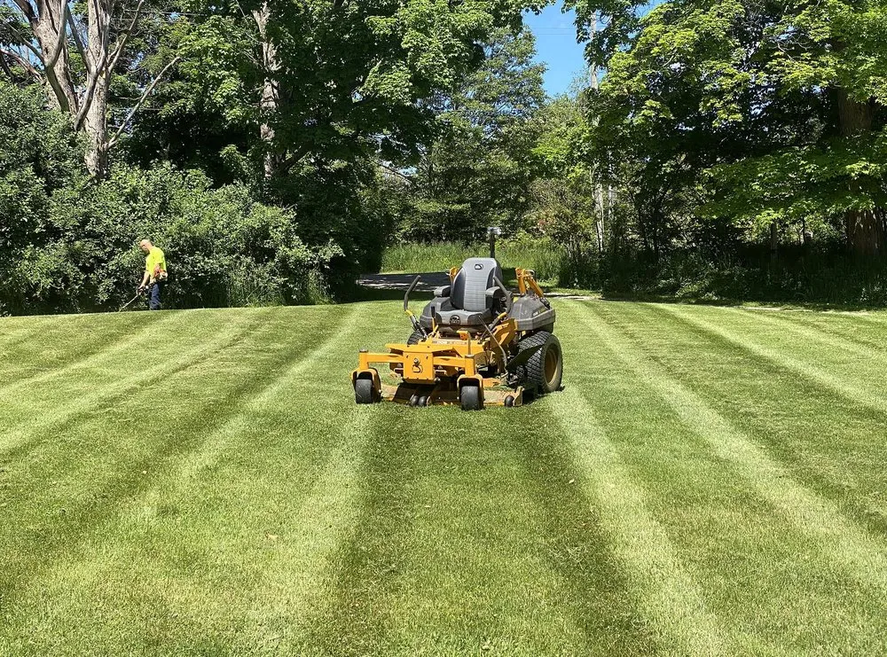 Affordable garden landscaping in Atlanta, GA by Weybridge Lawn Services