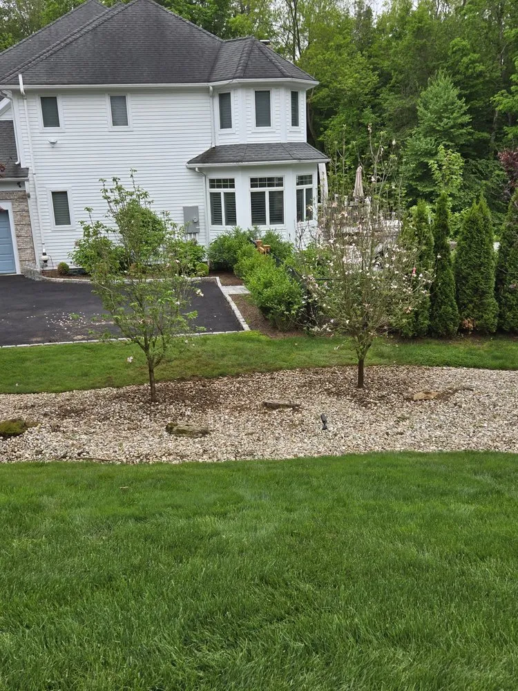 Custom lawn care service for year-round maintenance across Bridgeport, CT - WG Lawn & Landscape