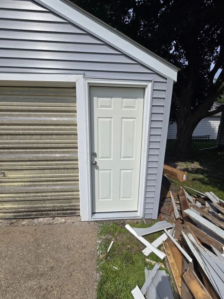 Expert yard cleanup service in Austin, MN by Whalens Construction and Lawn Care