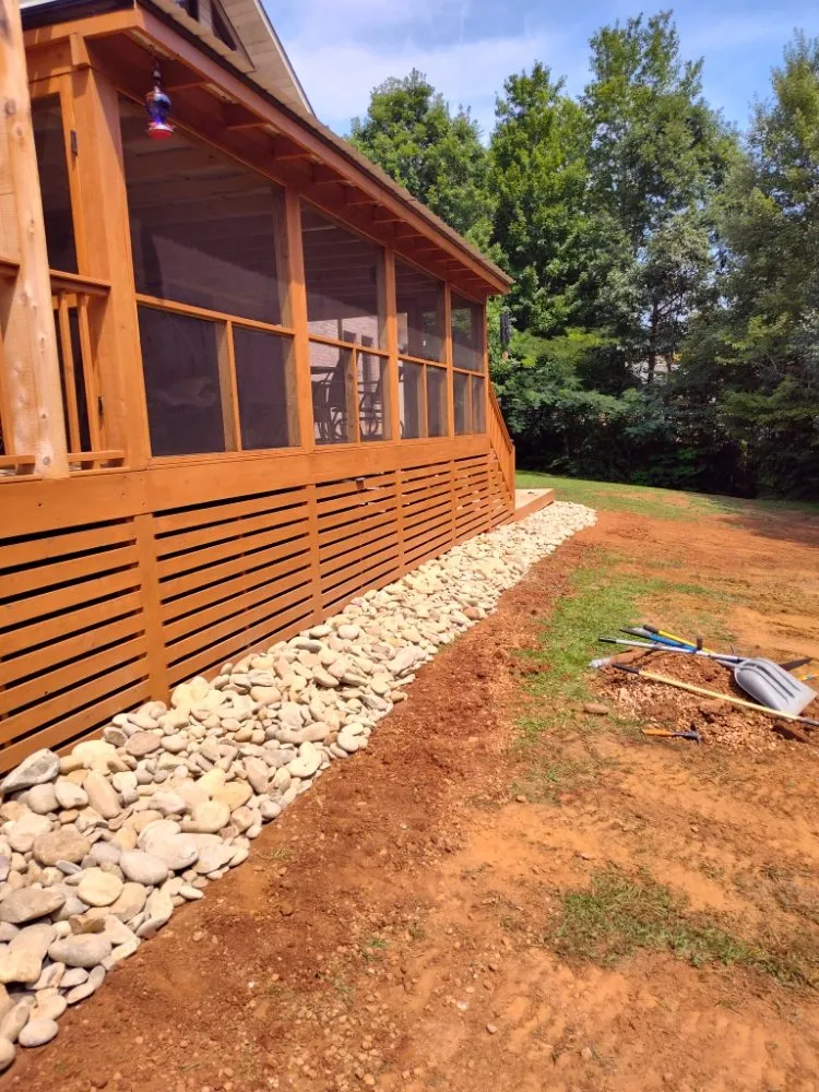 Top-rated residential landscaping experts serving Knoxville, TN - Whaley Property Management