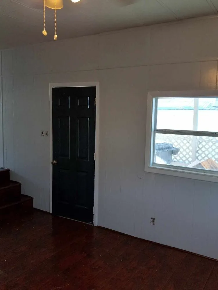 Trusted garden landscaping in Ardmore, OK by Whatley's White Glove Services