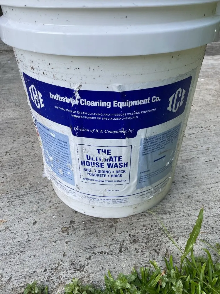 Affordable residential landscaping in Wilmington, NC - Wheelie Clean Services