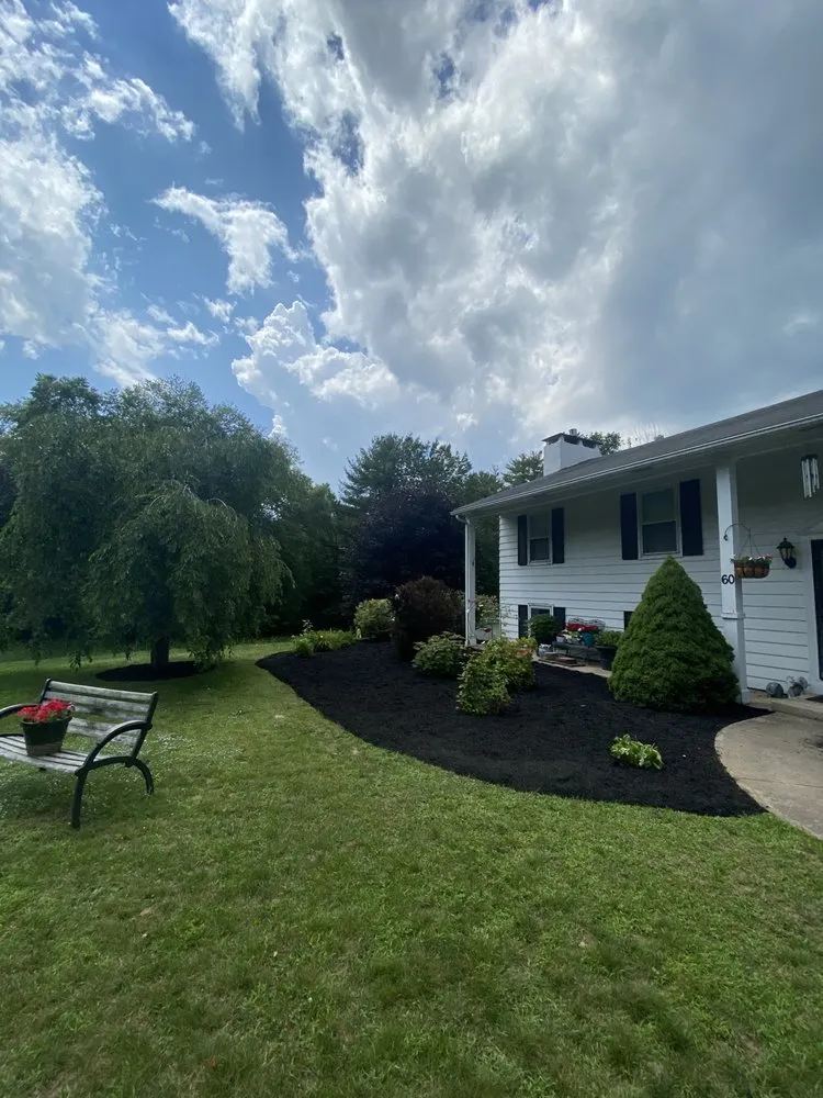 Custom outdoor landscaping in Phoenix NY, NY by Whelan Property Services