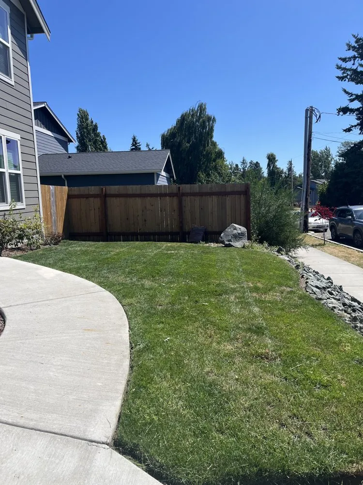 Expert yard cleanup service experts serving Oak Harbor, WA - Whidbey Lawn Legends