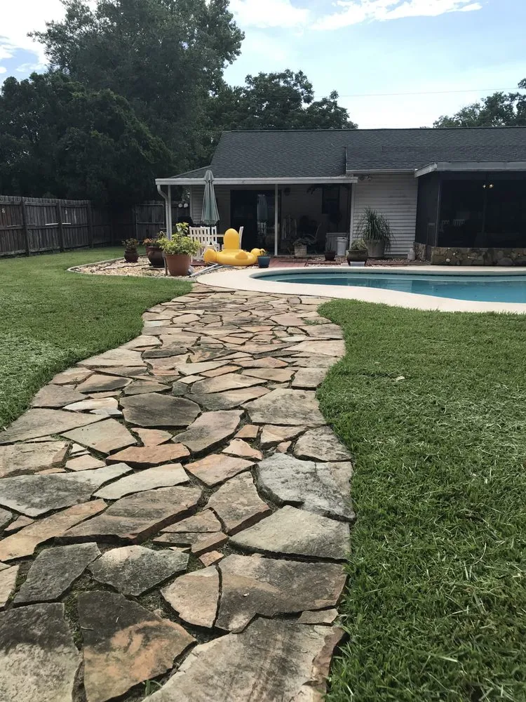 Top-rated lawn mowing service in Ocala, FL by Whip It Clean