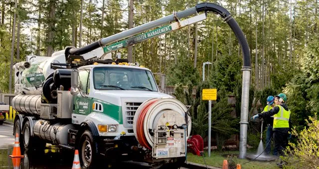 Professional outdoor landscaping for beautiful yards across Tacoma, WA - Whirlwind Clean & Green