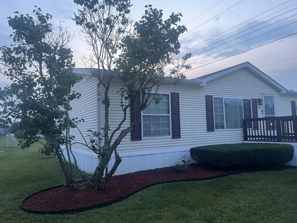 Local lawn care service experts serving Mishawaka, IN - Whisman Lawn and Landscape