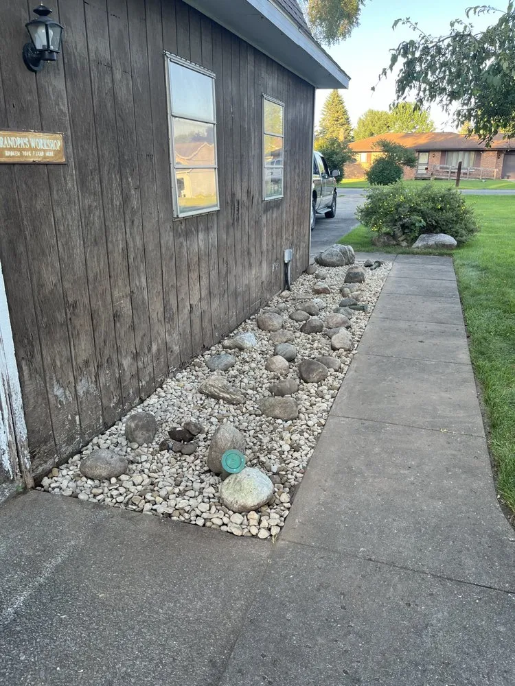 Top-rated yard maintenance experts serving Mishawaka, IN - Whisman Lawn and Landscape