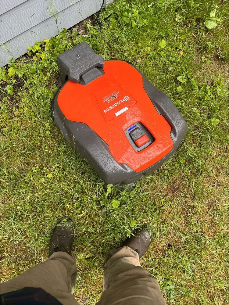 Trusted residential landscaping experts serving Lake Stevens, WA - WHISPR® | Lawn Care and Landscaping Services