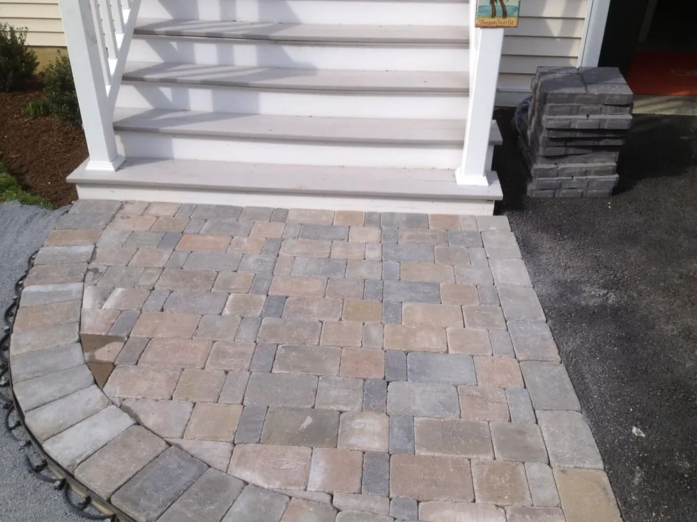 Custom lawn care service in Annapolis, MD by Whitaker's Landscaping