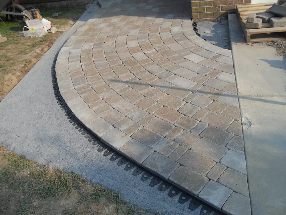 Custom yard cleanup service in Annapolis, MD by Whitaker's Landscaping