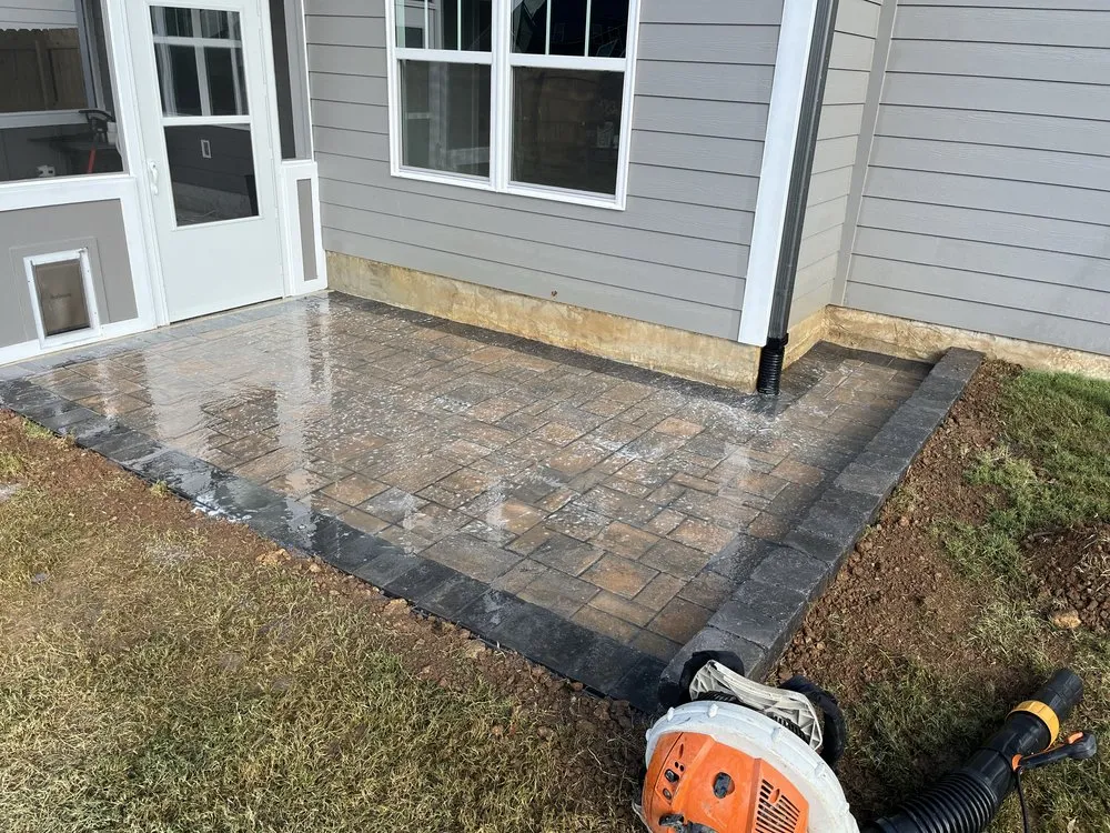 Custom outdoor landscaping in Birmingham, AL - White and White