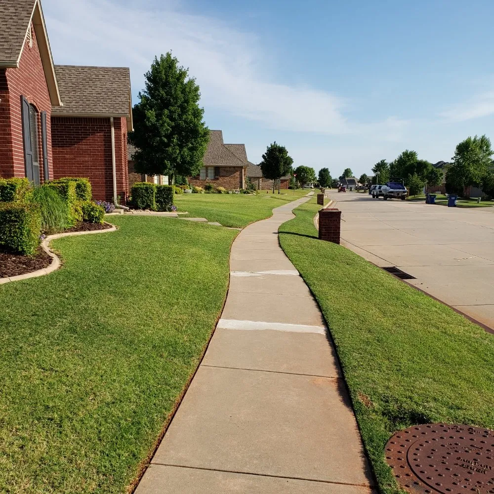 Top-rated landscaping services in Mustang, OK - White Eagle Lawn Solutions and Trash Removal