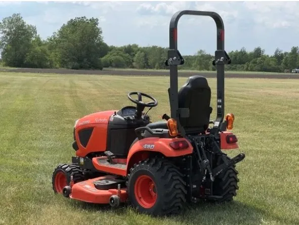 Expert residential landscaping in Newtown, CT - White Glove Lawn Service