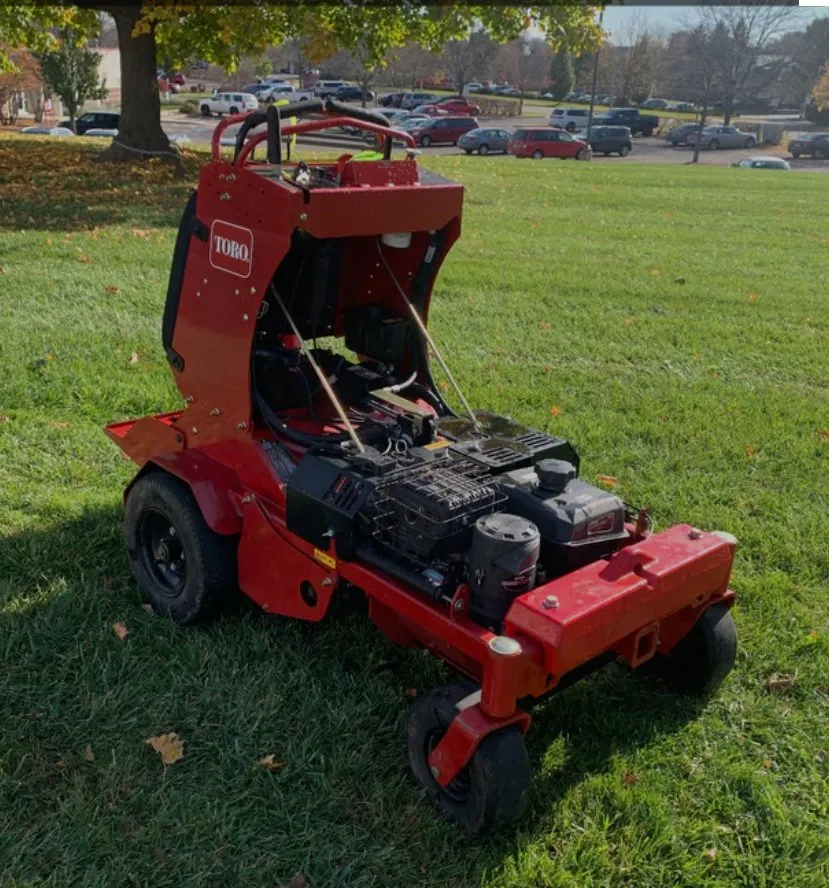 Custom lawn mowing service in Orem, UT by White House Hills Property Management