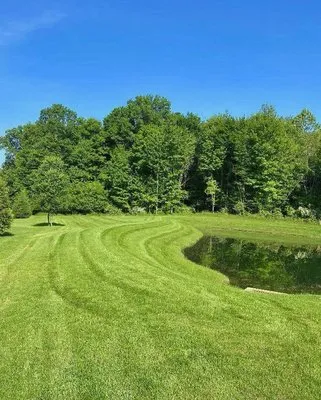 White Lightning Landscapes & Lawn Care