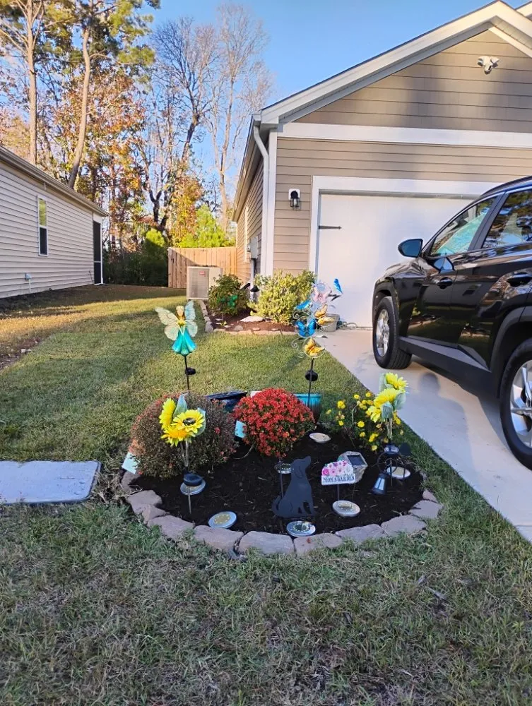Local residential landscaping for year-round maintenance in Southport, NC by White Magnolia Landscaping