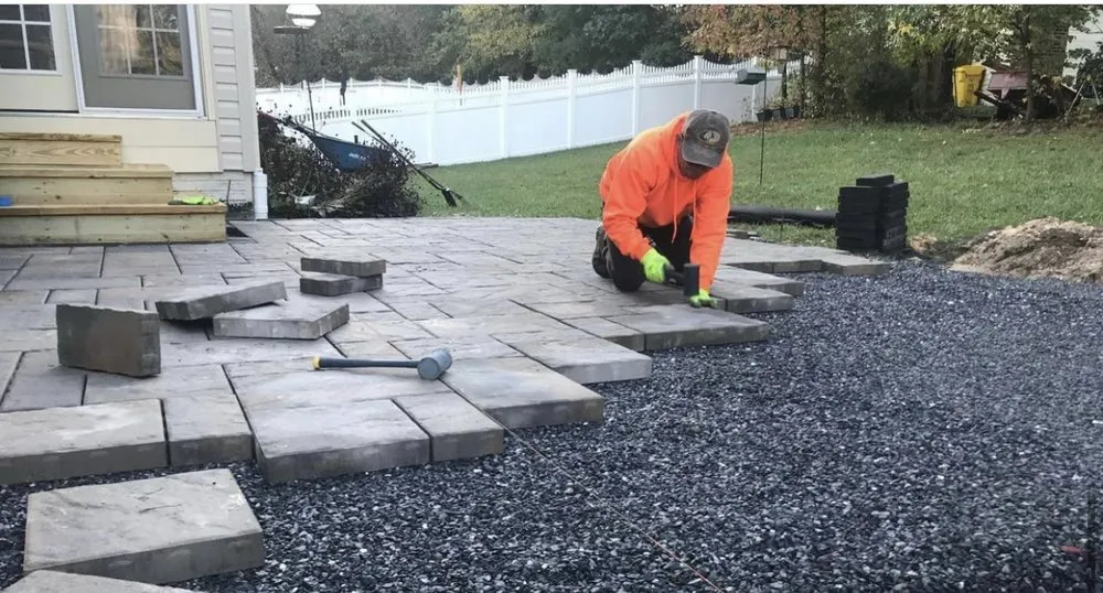 Trusted lawn mowing service near you in Fort Worth, TX by White Oak Landscaping