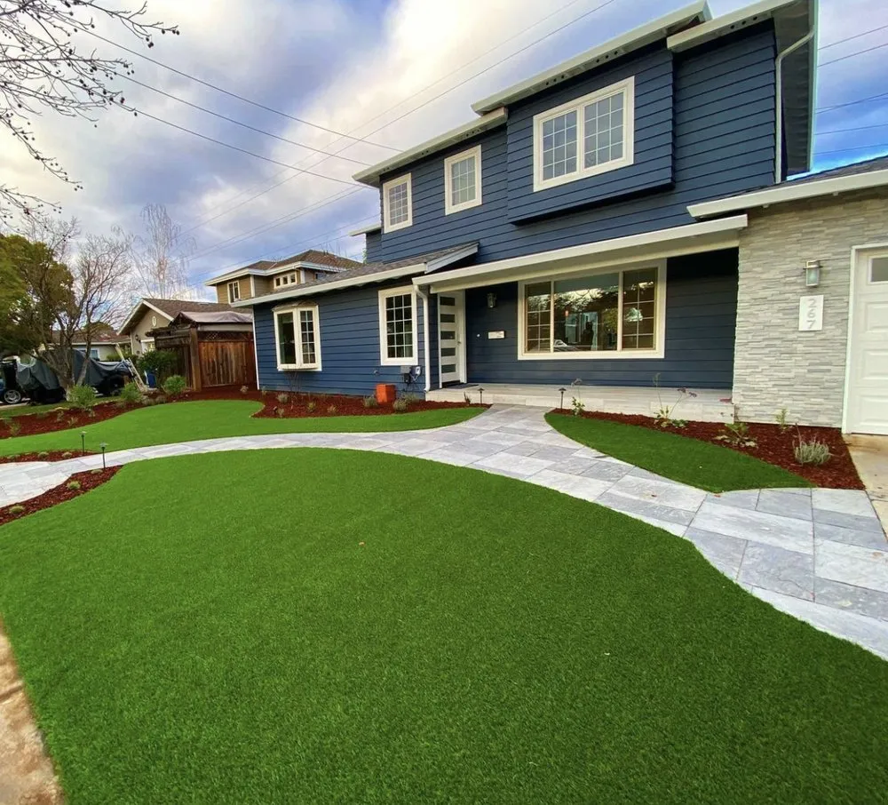 Professional lawn care service experts serving Fort Worth, TX - White Oak Landscaping